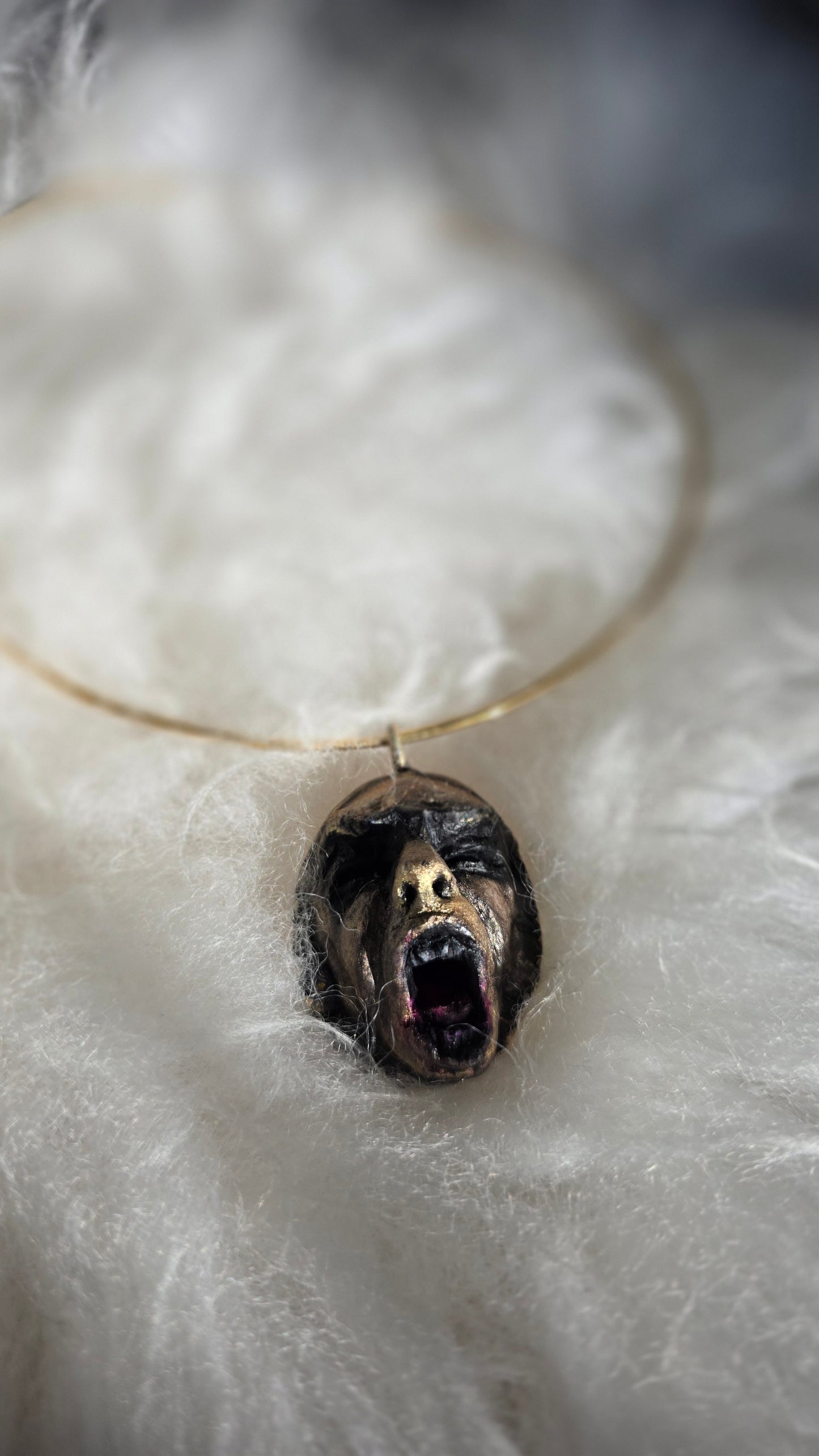 Talisman Guardian: SCREAMING Mood Necklace - Jeweler's Brass