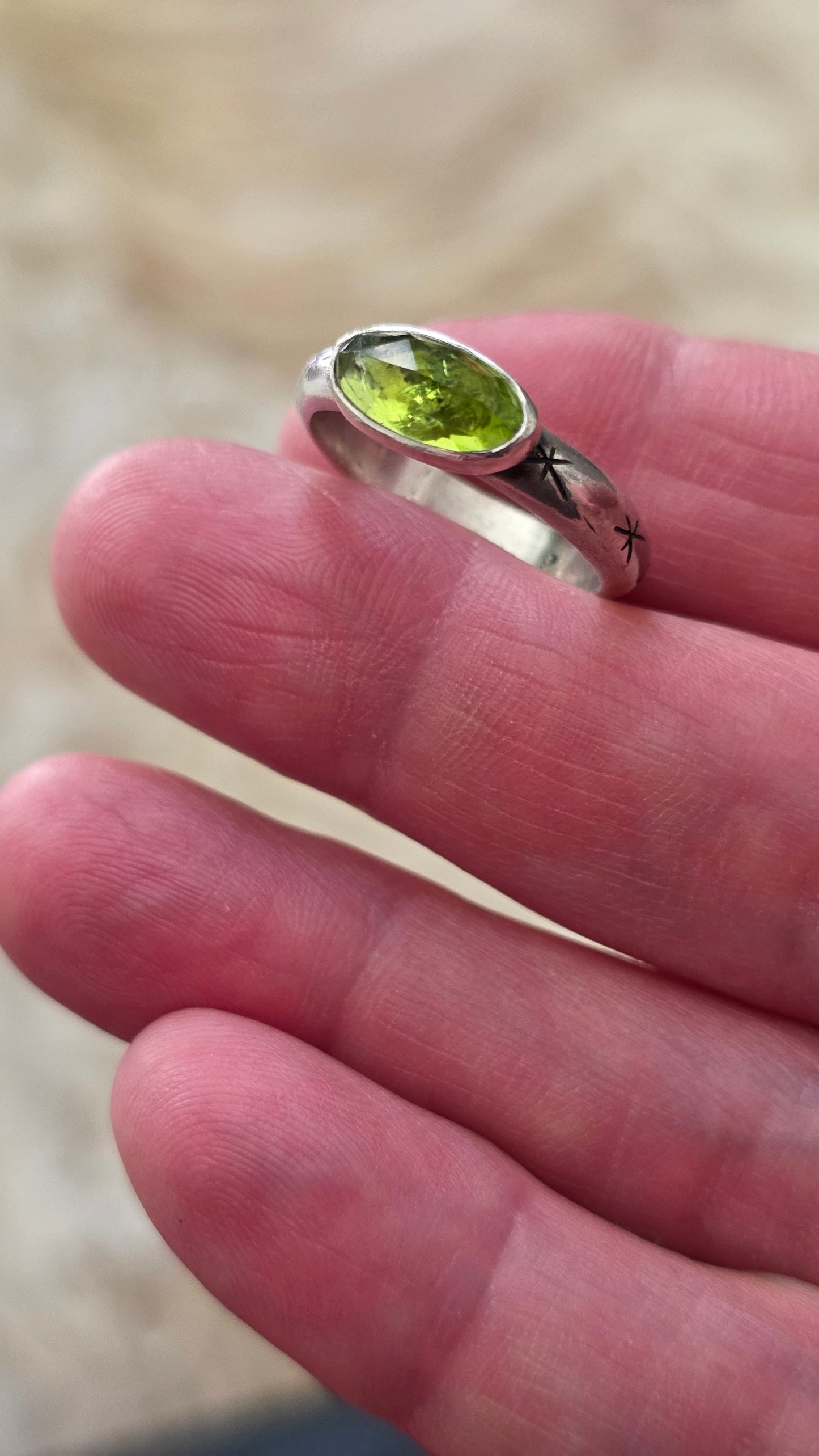 VERDANTA Ring - (size 8.5) Rose Cut Peridot in All Sterling Silver