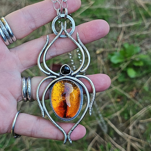 x SPIDER SENSE Statement Necklace - Baltic Amber and Black Onyx set in Fine and Sterling Silver