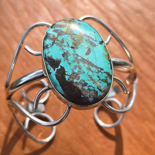 SUNGATE Cuff Bracelet - (size L) Hubei Turquoise in All Sterling Silver