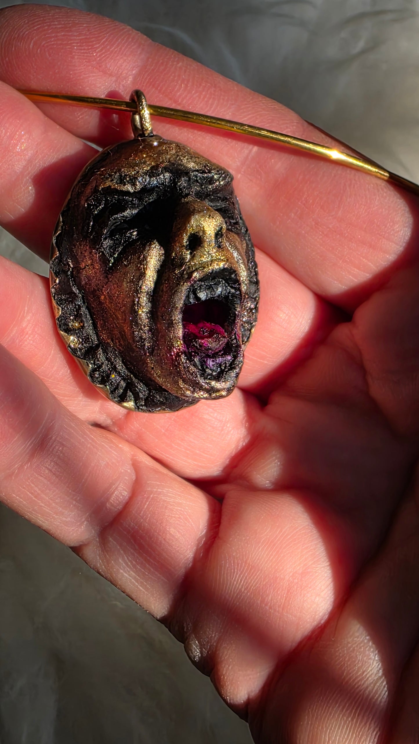 Talisman Guardian: SCREAMING Mood Necklace - Jeweler's Brass