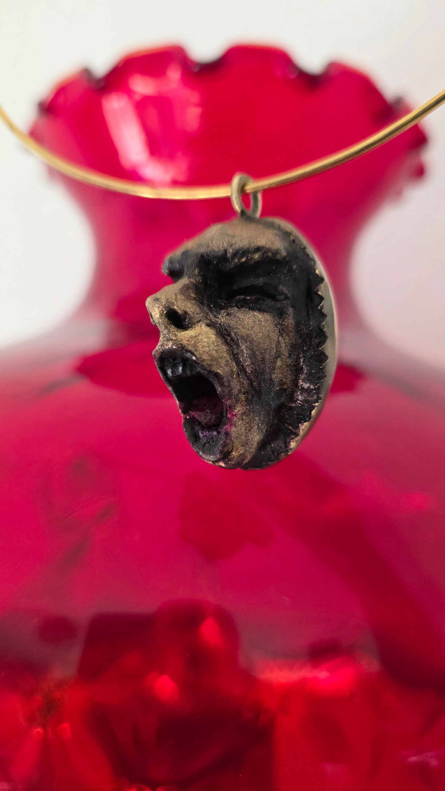 Talisman Guardian: SCREAMING Mood Necklace - Jeweler's Brass