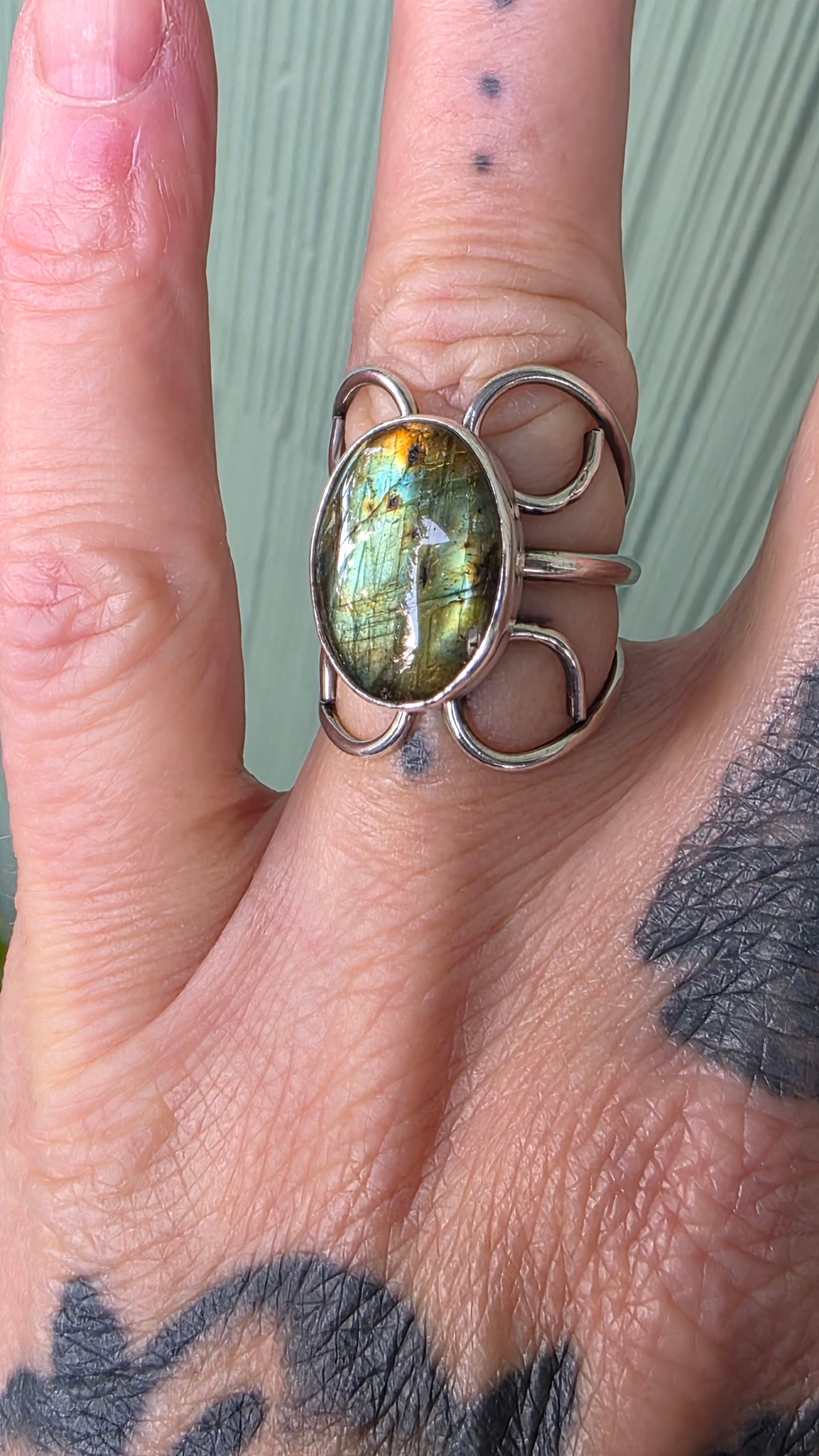 CURLING HEARTS Ring - (size 8) Labradorite + Sterling Silver