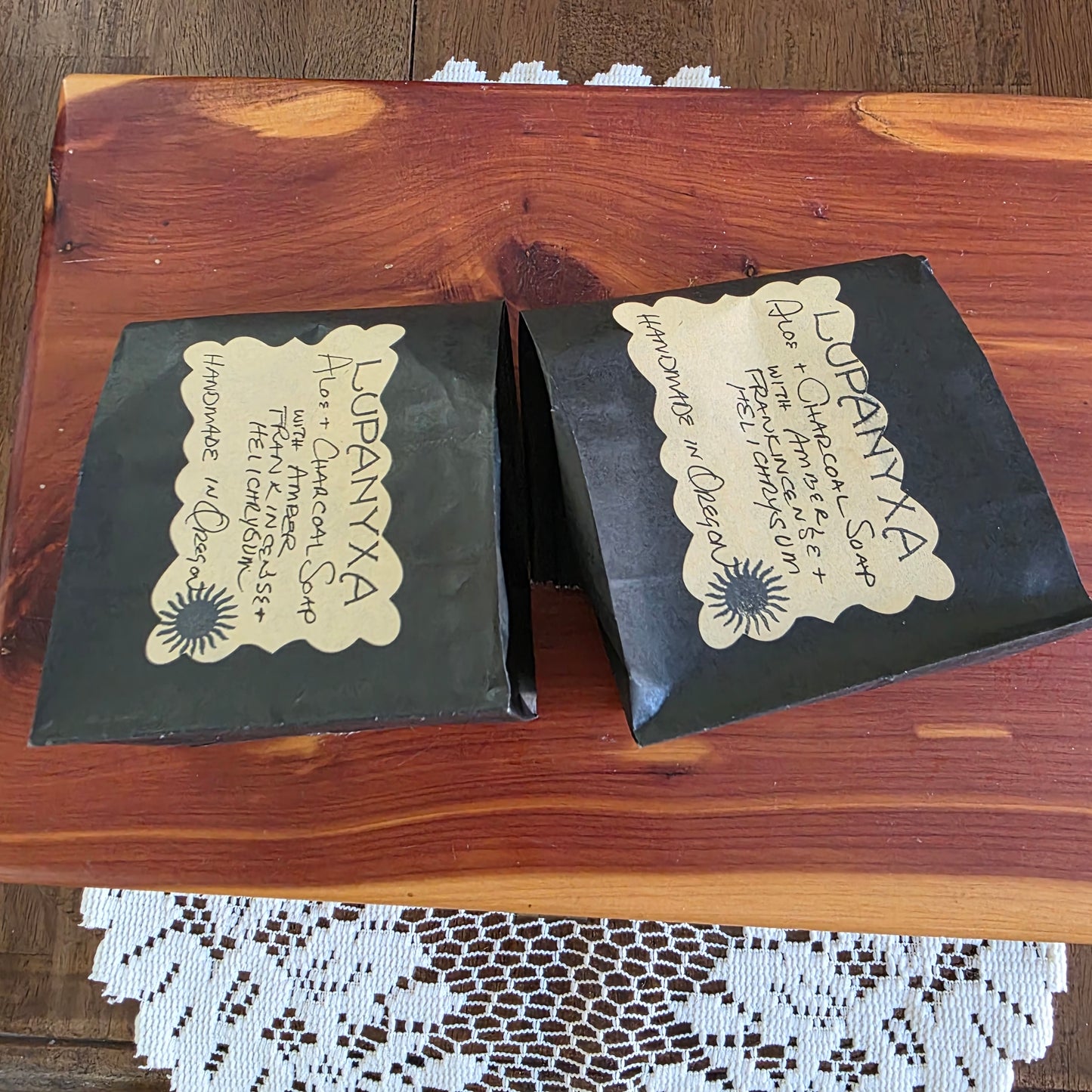 xtras BUNDLE OF 2 HANDMADE ALOE & CHARCOAL SOAP