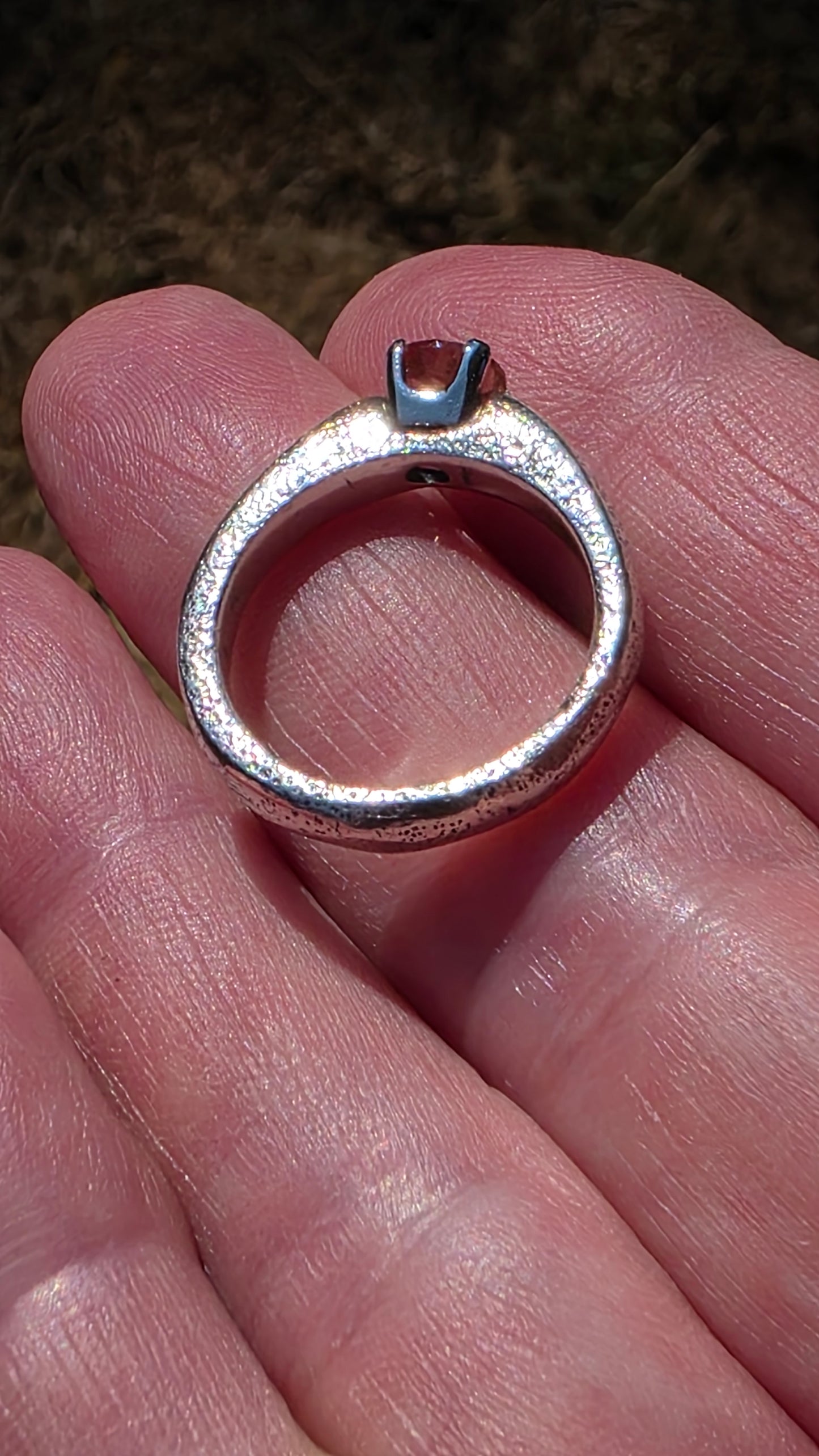 OREGON SUN Ring - (size 8) Oregon Sunstone in All Sterling Silver