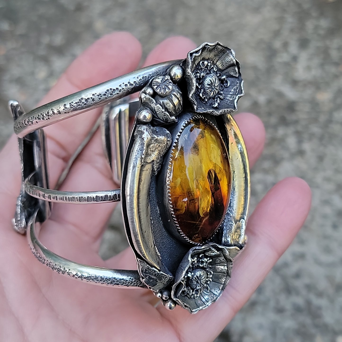 x POPPY CLAWS Cuff - Baltic Amber in Heavy Sterling Silver size M to M/L