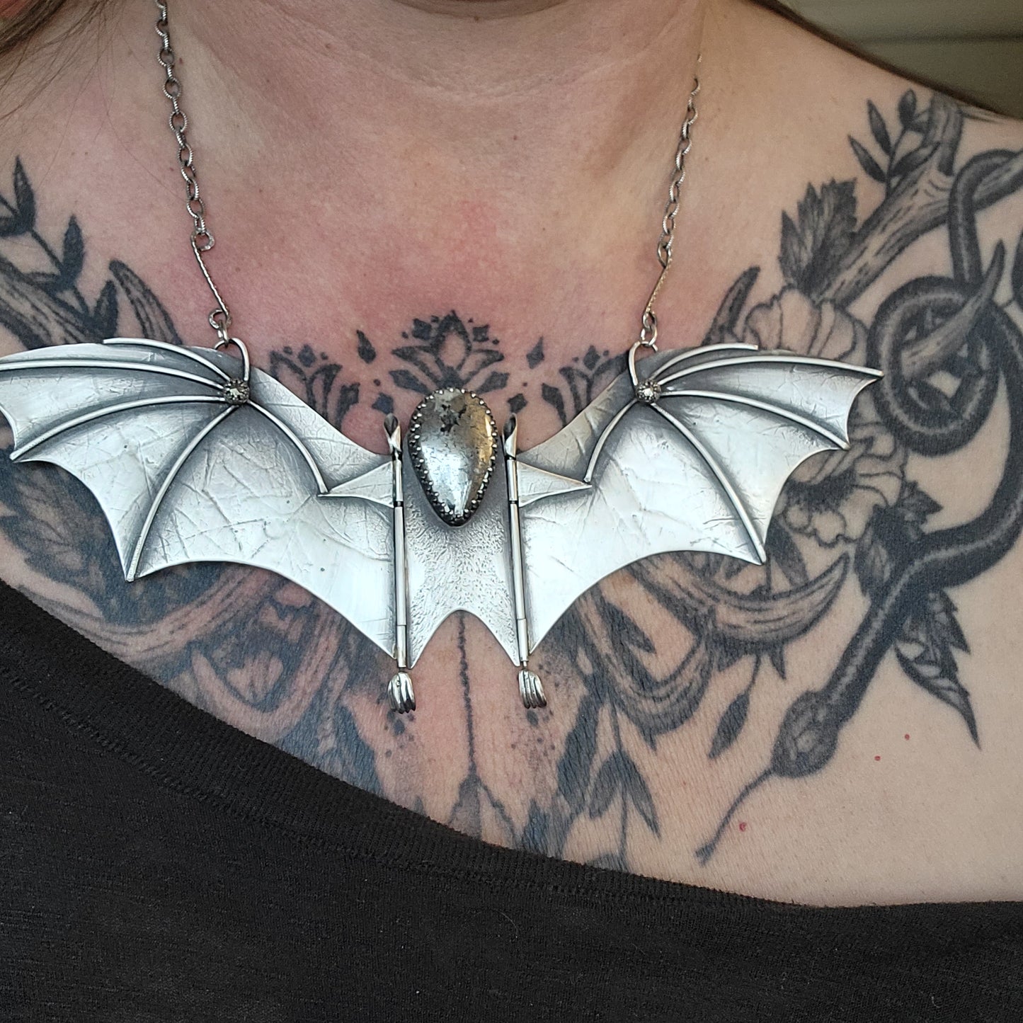 x RELEASE THE BAT Kinetic Statement Necklace - Native Silver in All Sterling Silver