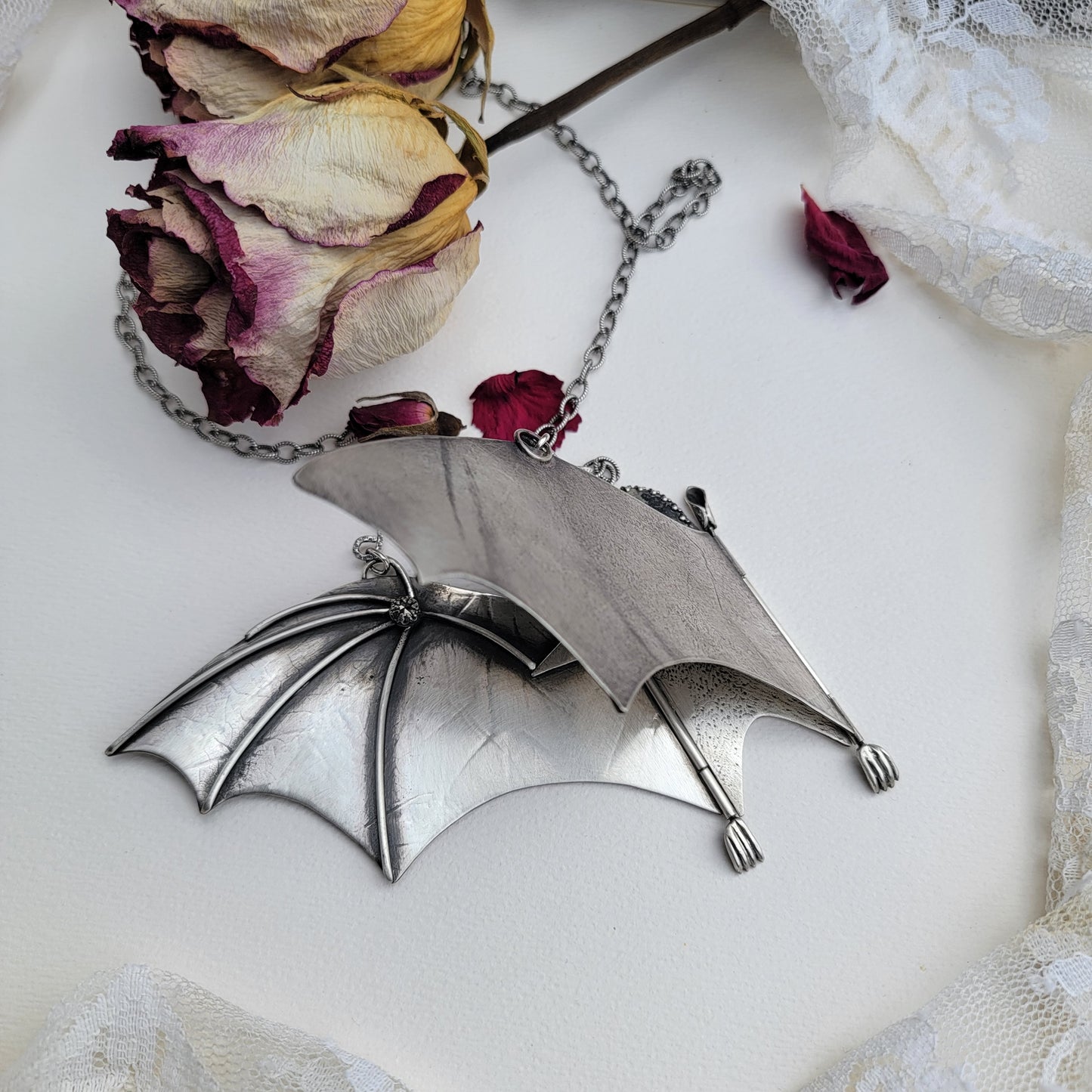 x RELEASE THE BAT Kinetic Statement Necklace - Native Silver in All Sterling Silver